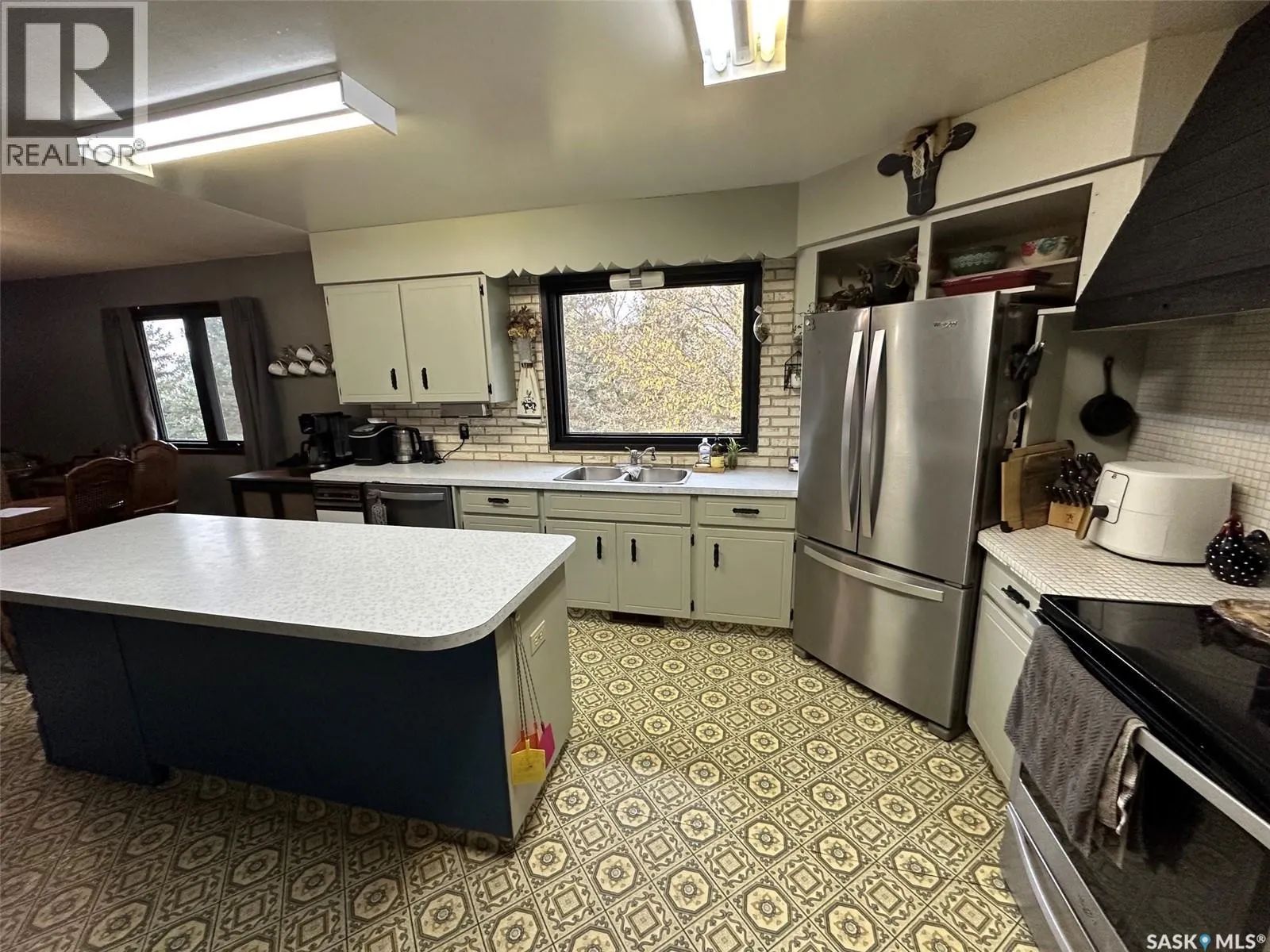 Jones Acreage
