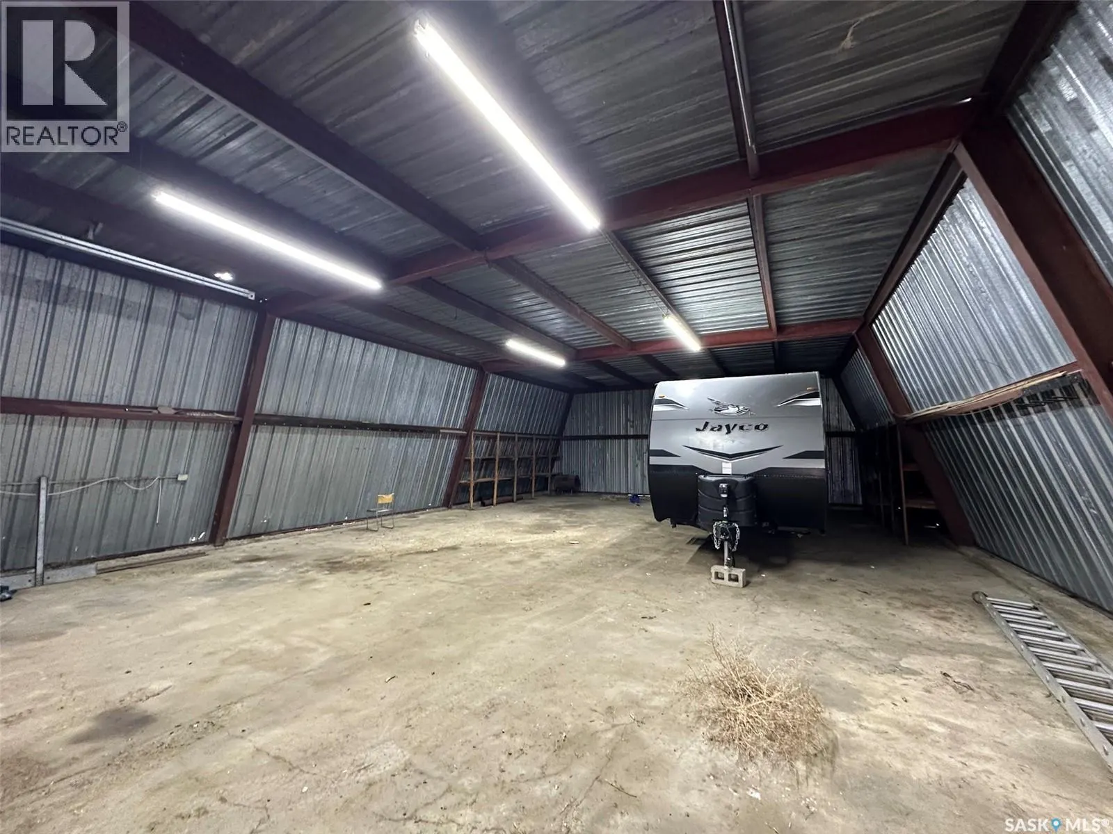 Jones Acreage