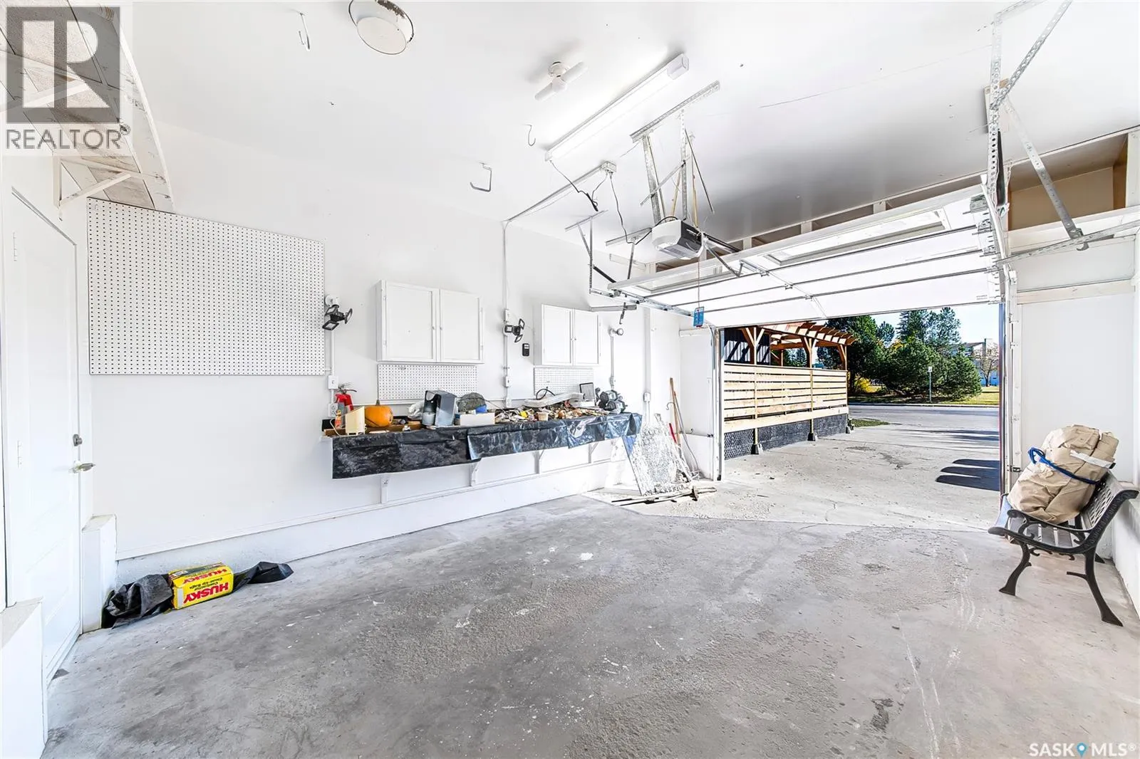 330 Acadia DRIVE