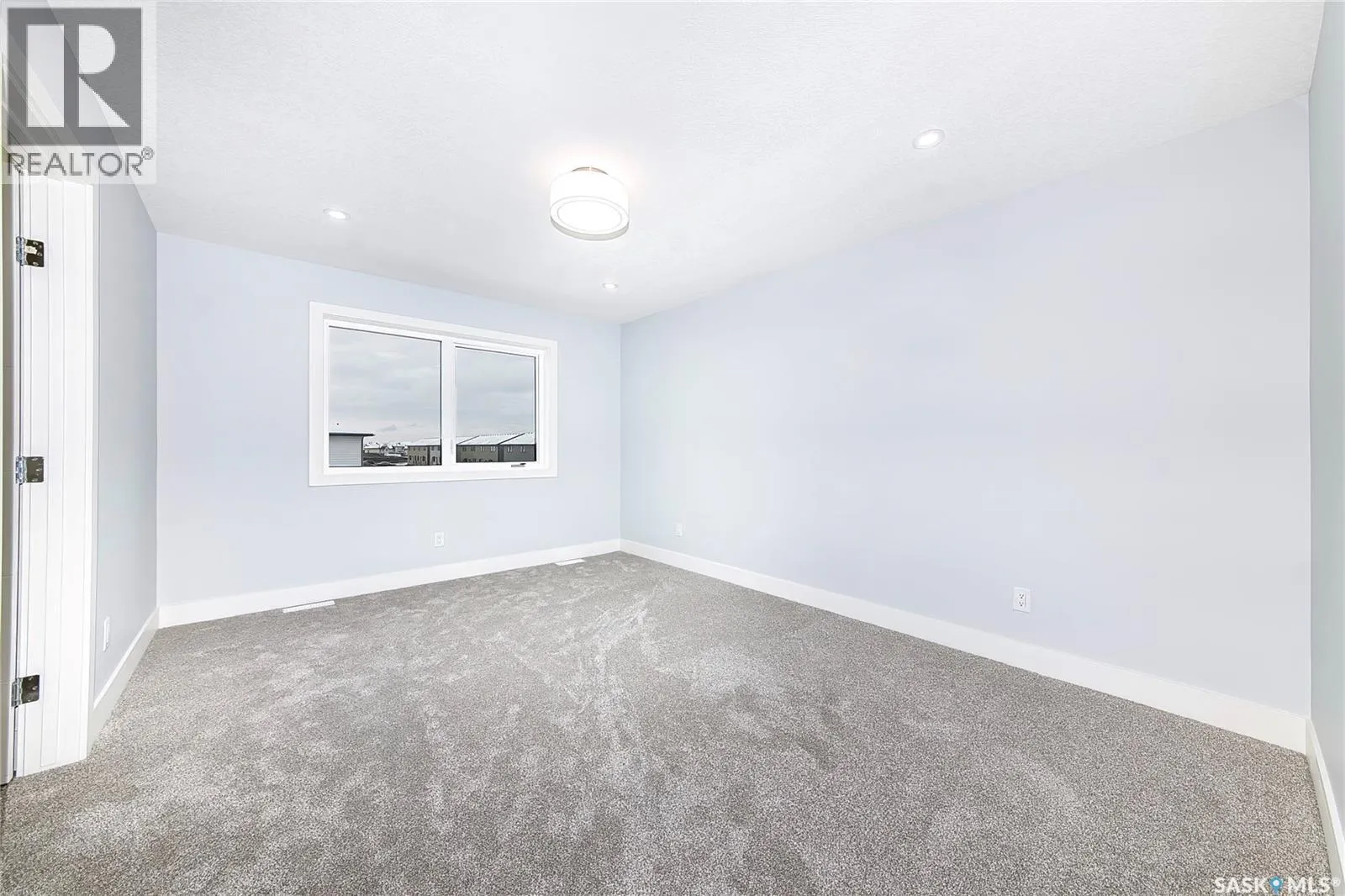 807 Brighton BOULEVARD