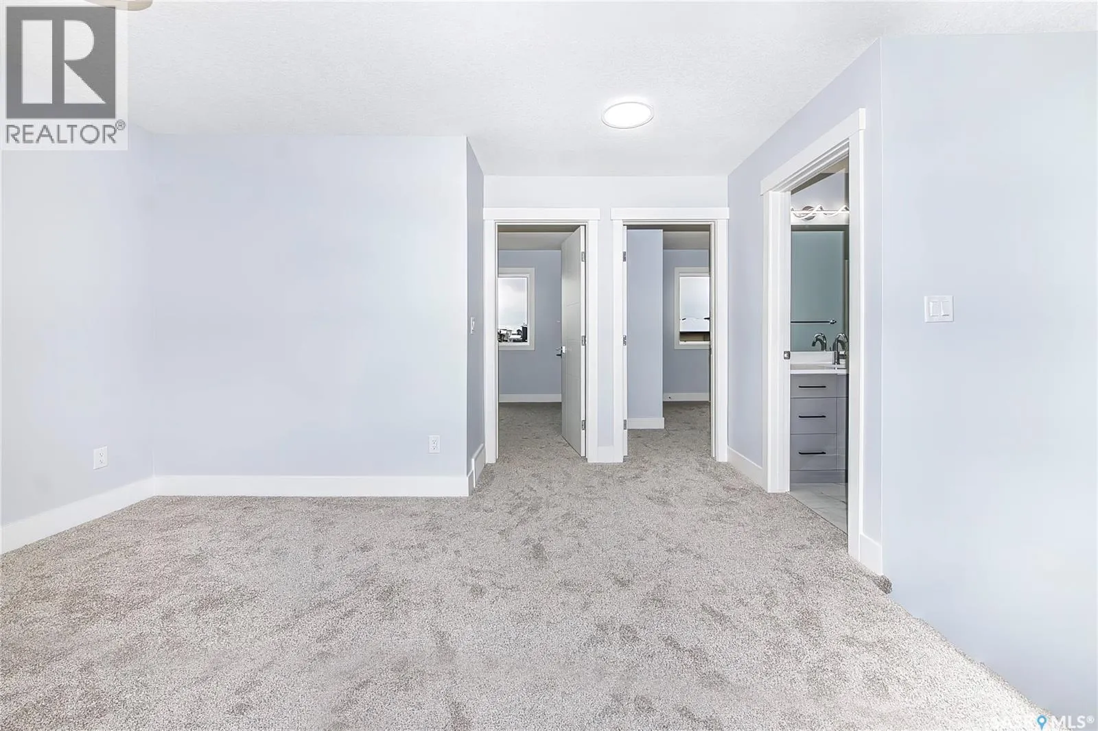 807 Brighton BOULEVARD