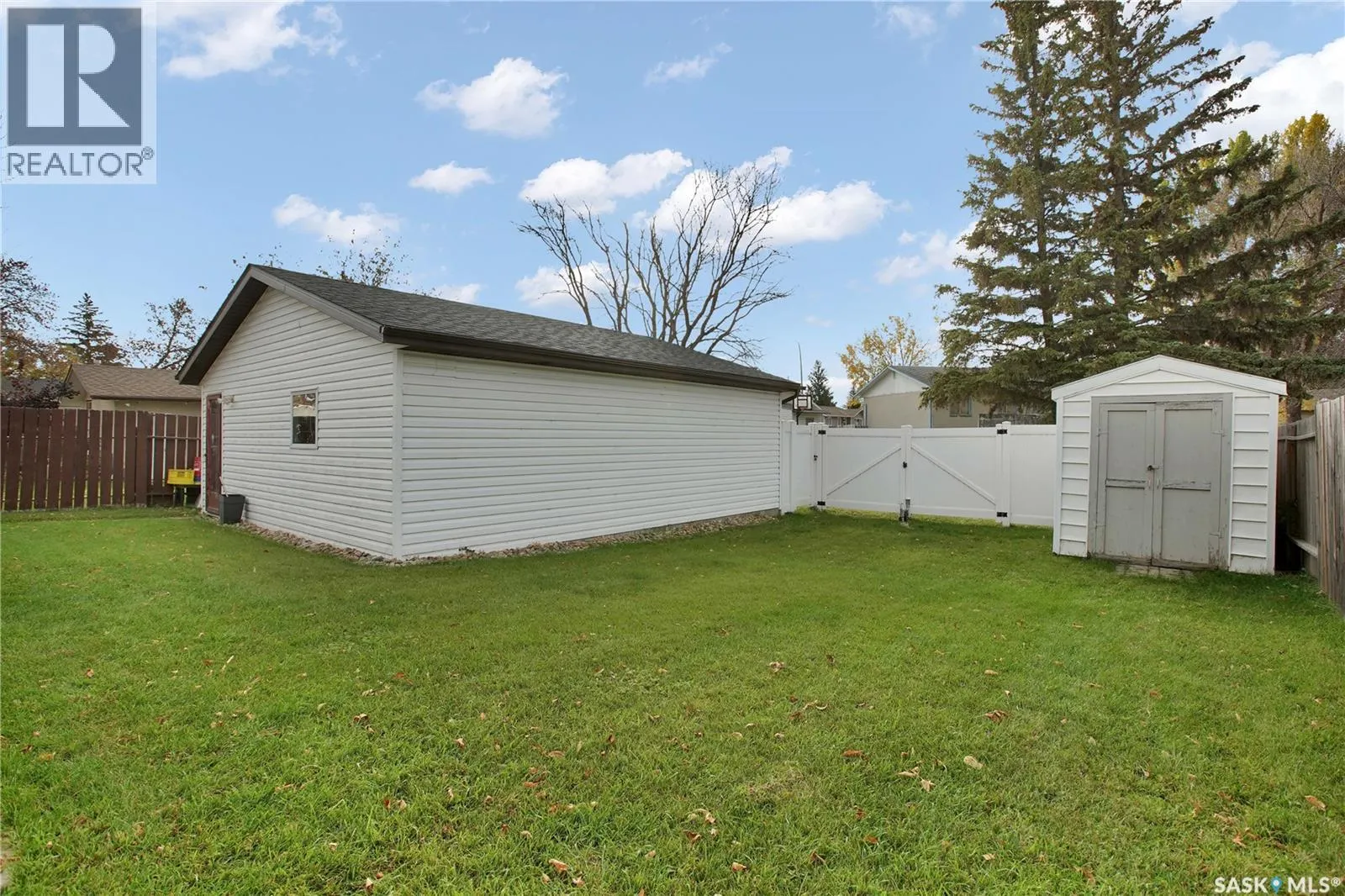 106 Shea CRESCENT