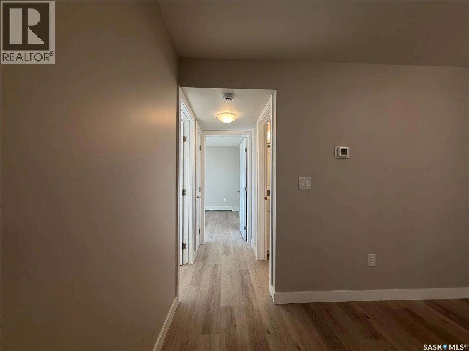 107 318 108th STREET W