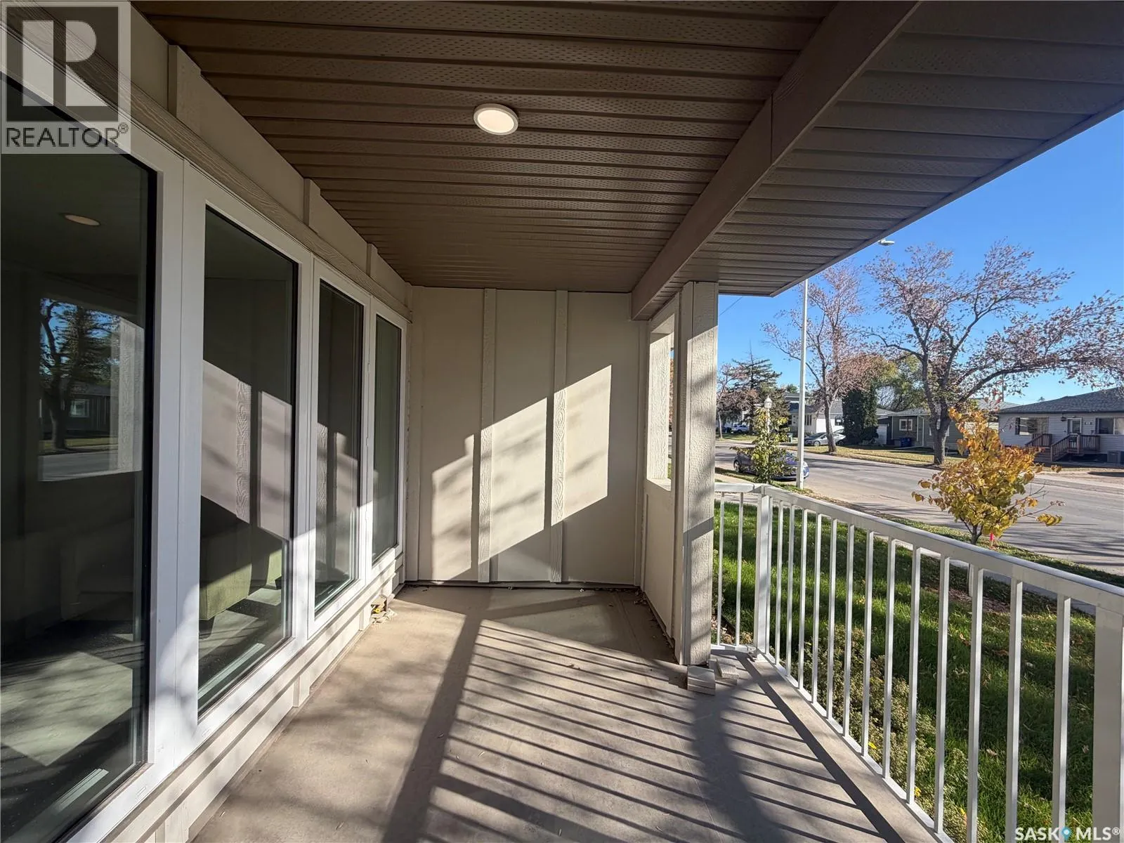107 318 108th STREET W