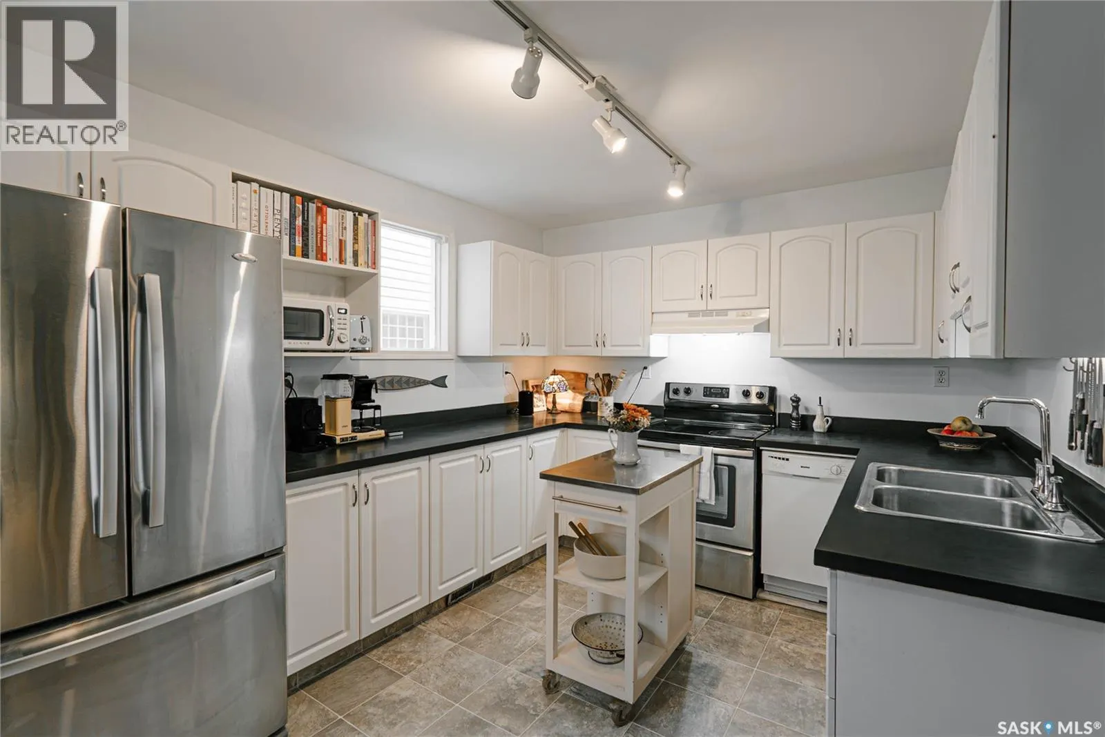 408 25th STREET W