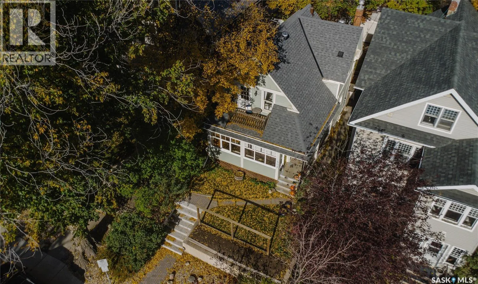 408 25th STREET W