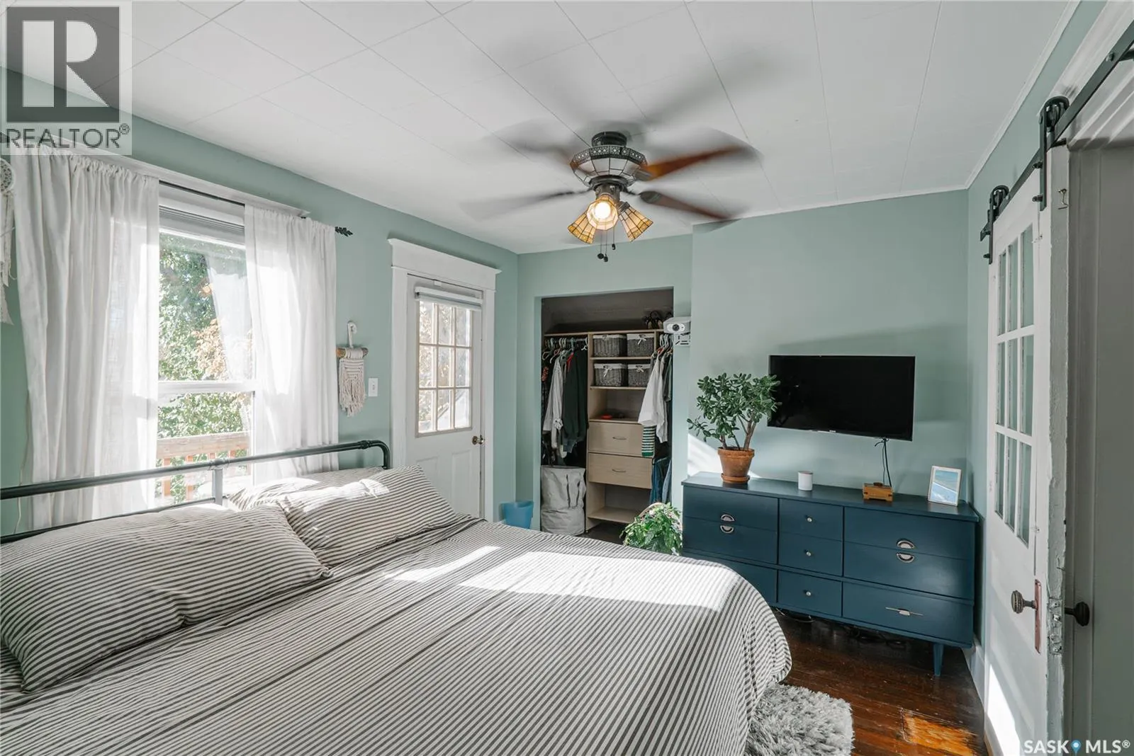 408 25th STREET W