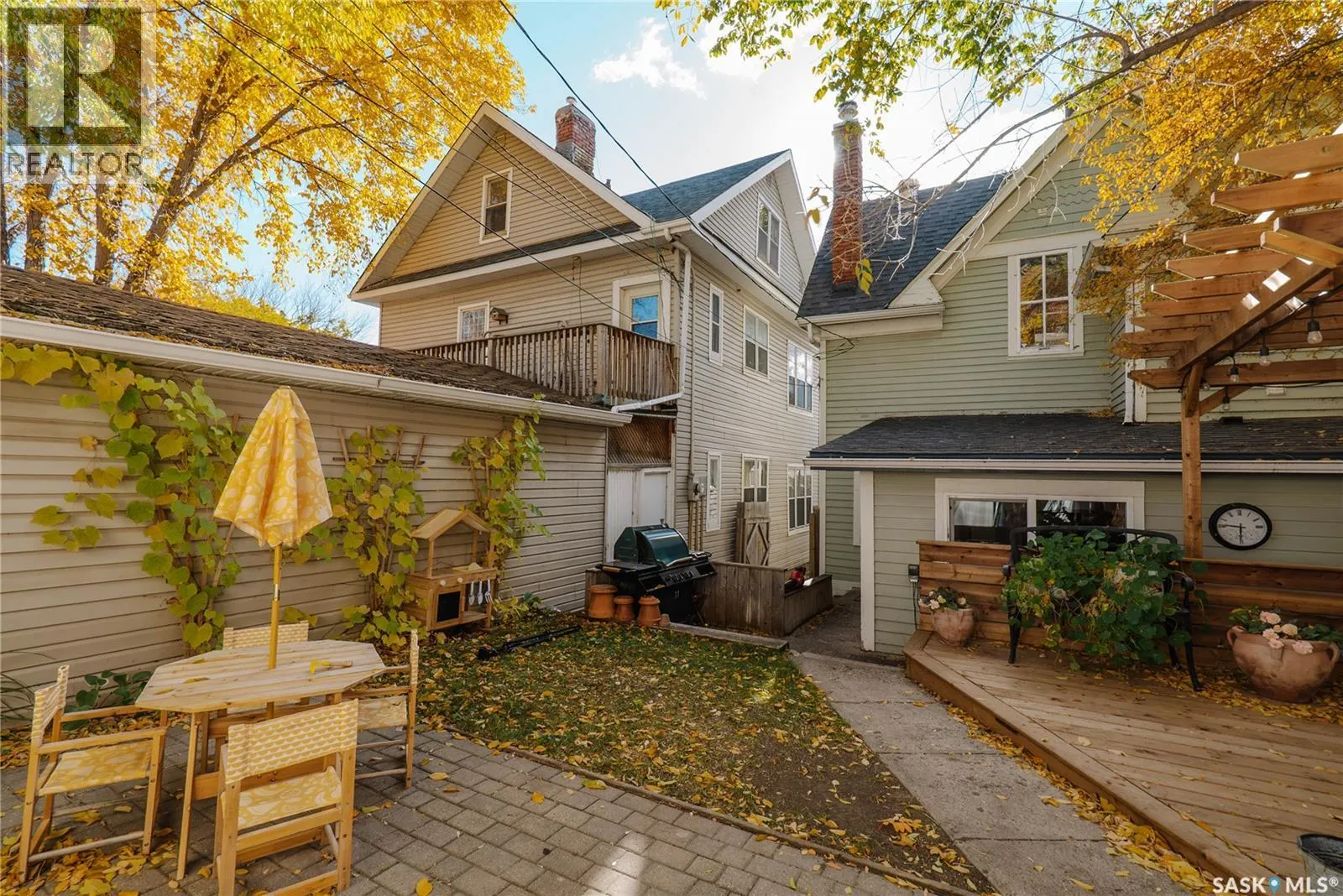 408 25th STREET W