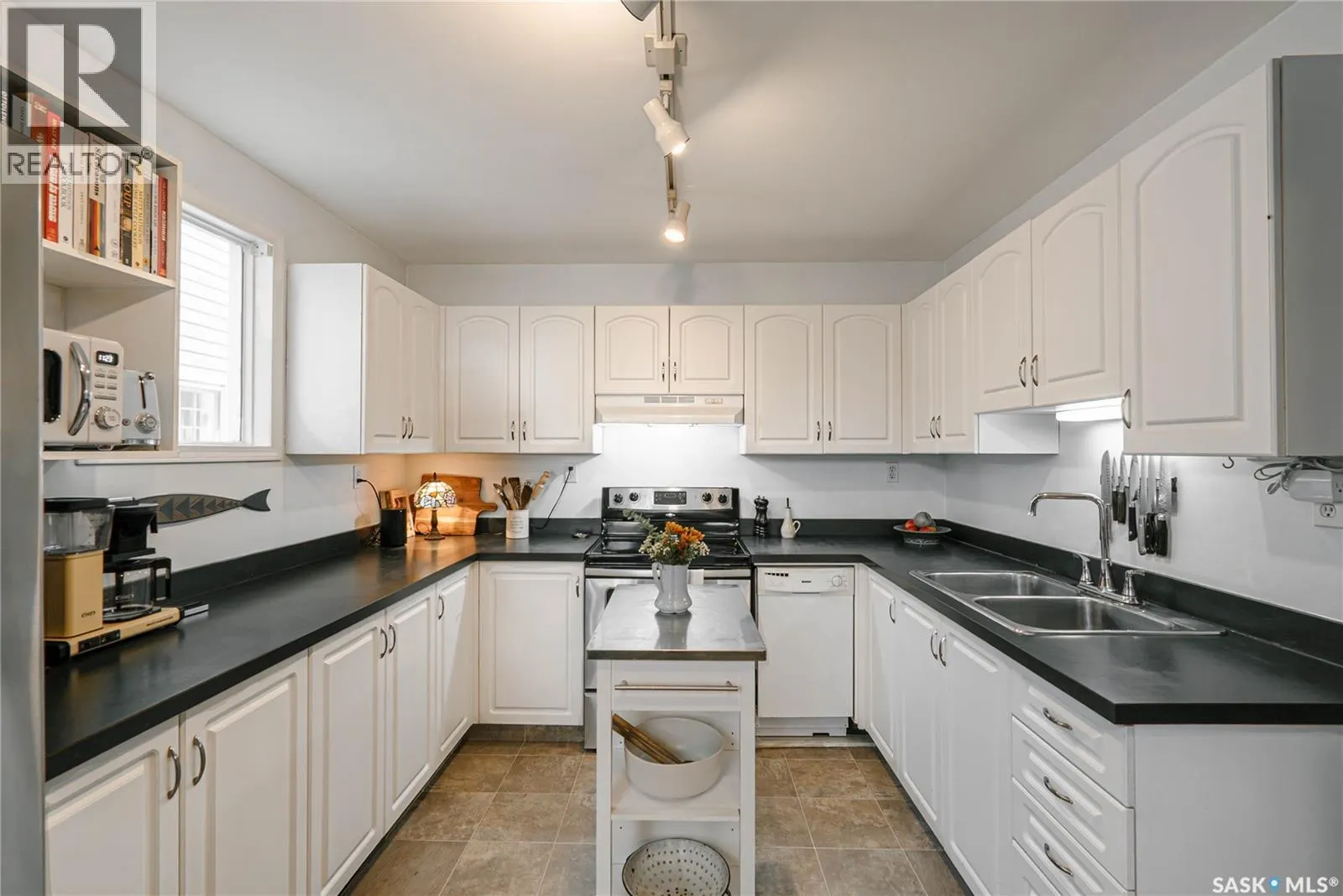 408 25th STREET W