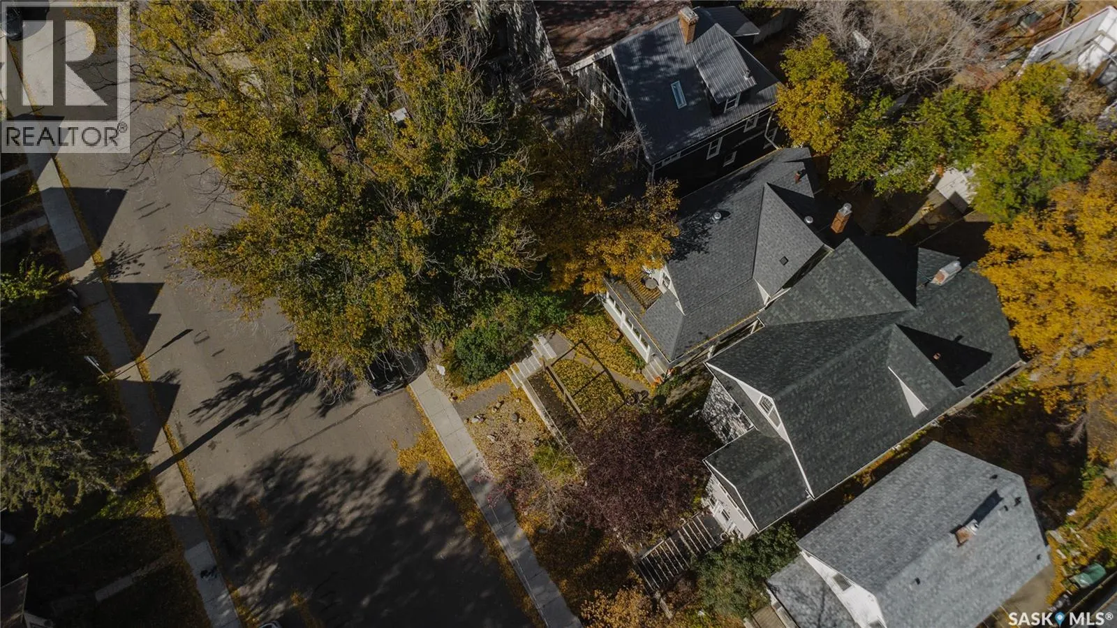 408 25th STREET W