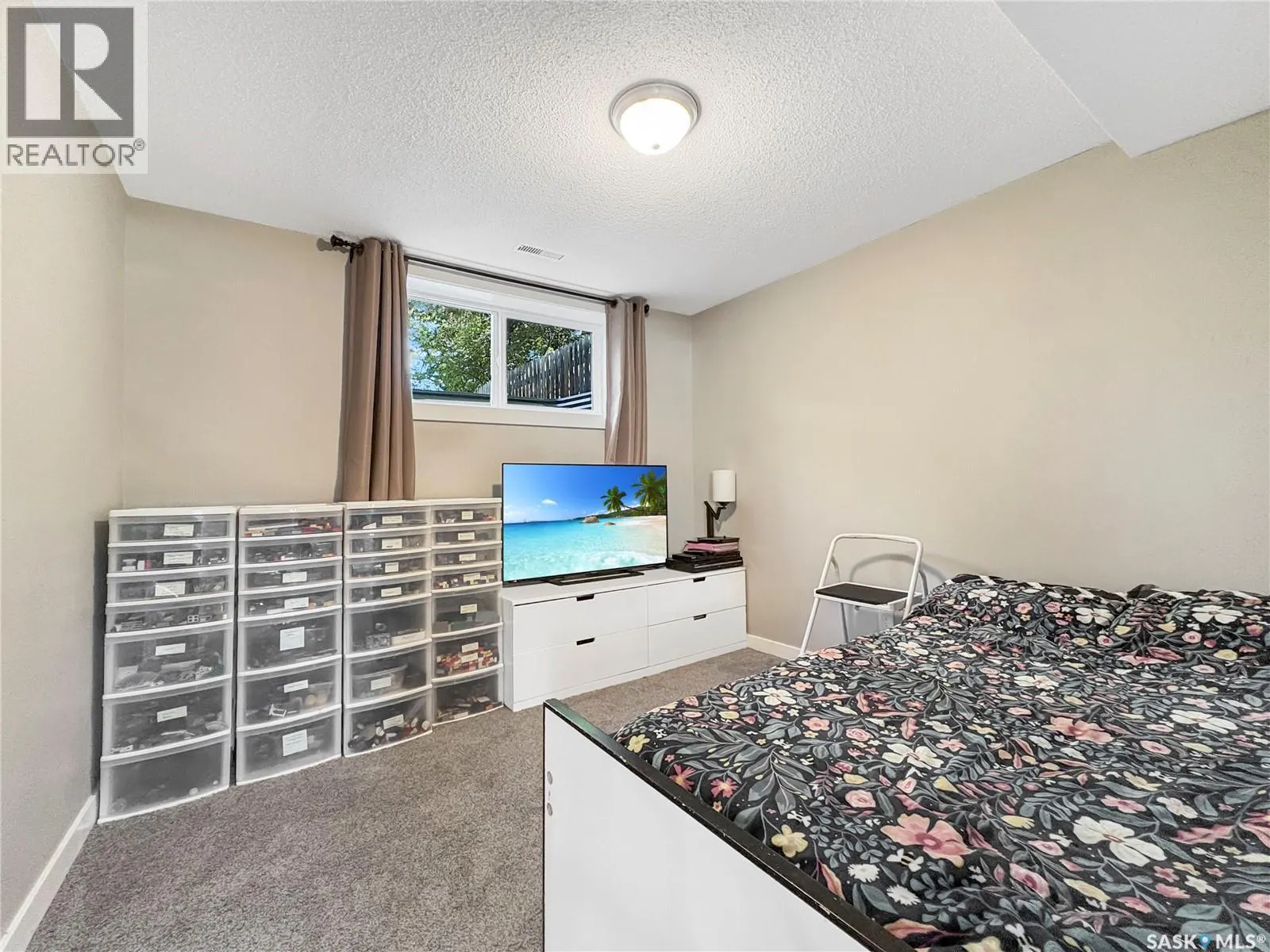 313 Birch CRESCENT