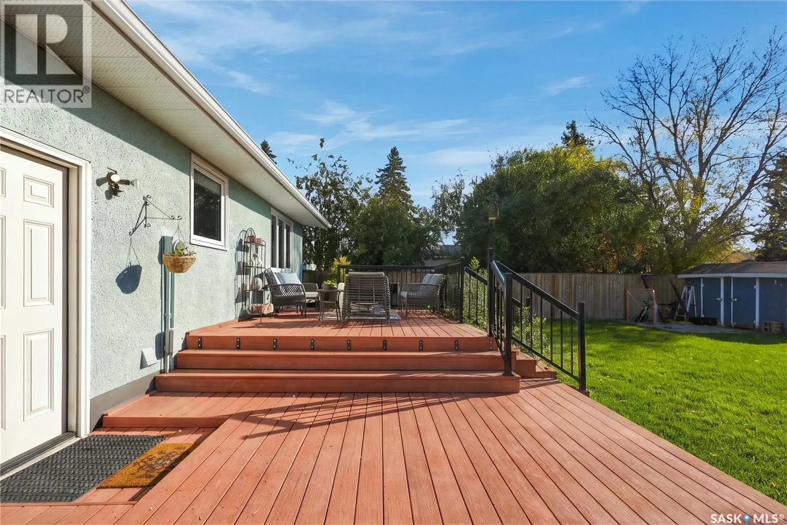 95 St Lawrence CRESCENT