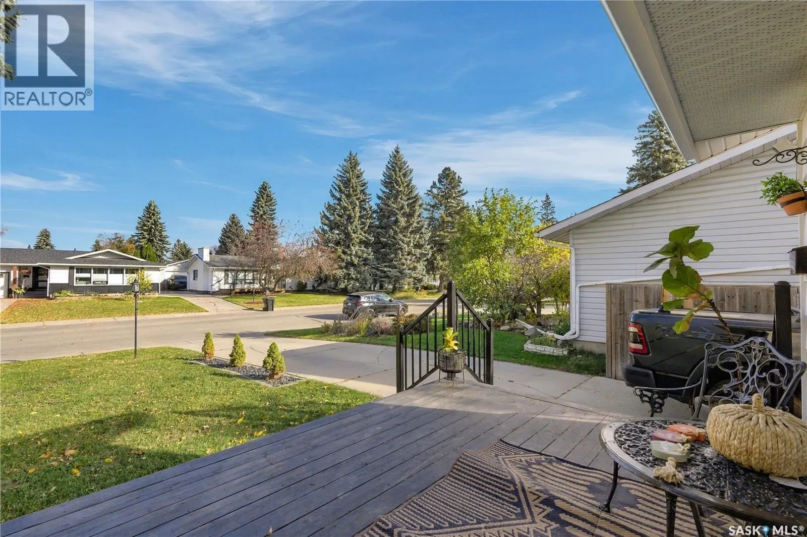 95 St Lawrence CRESCENT