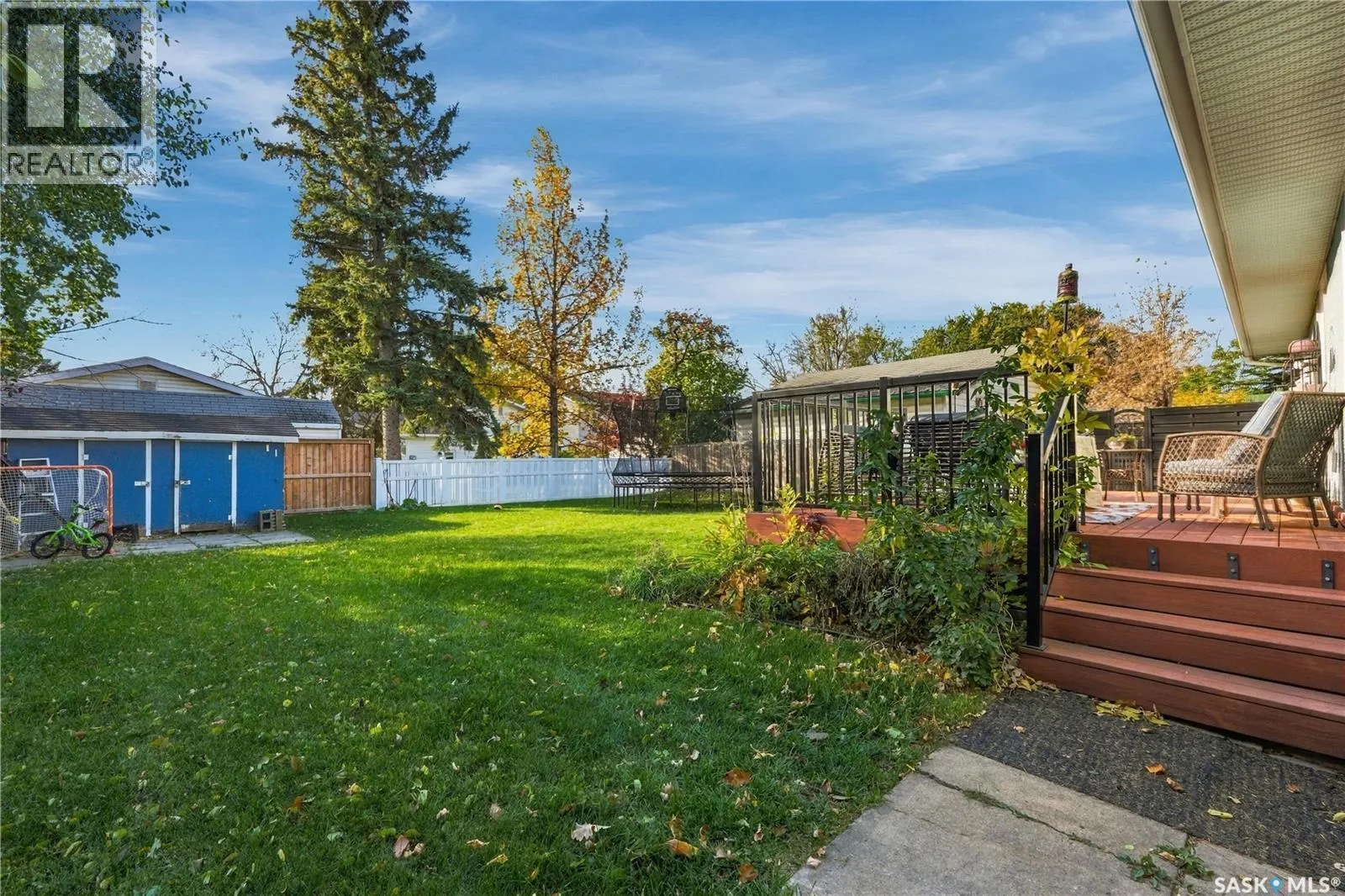95 St Lawrence CRESCENT