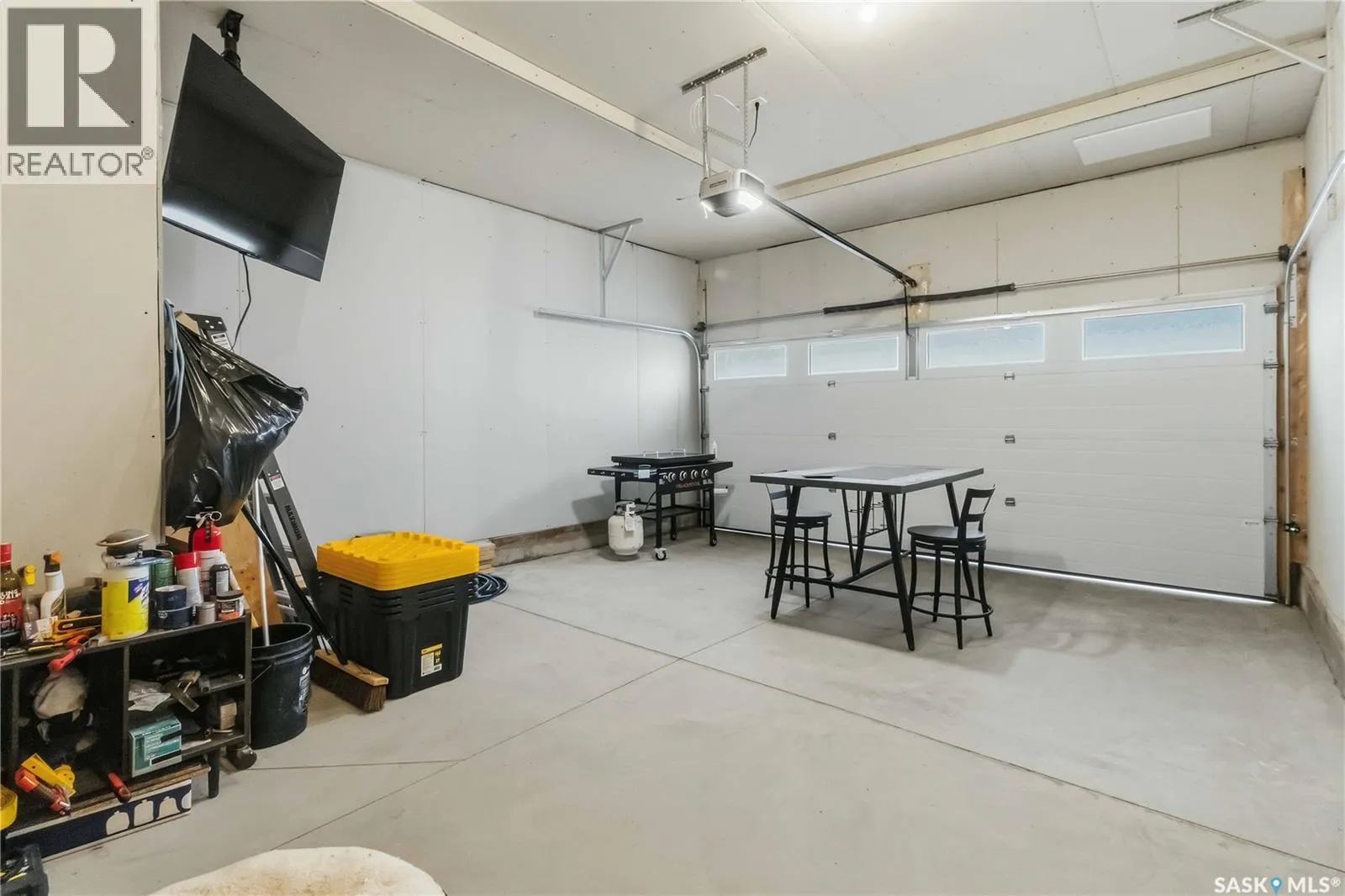 214 Antonini COURT