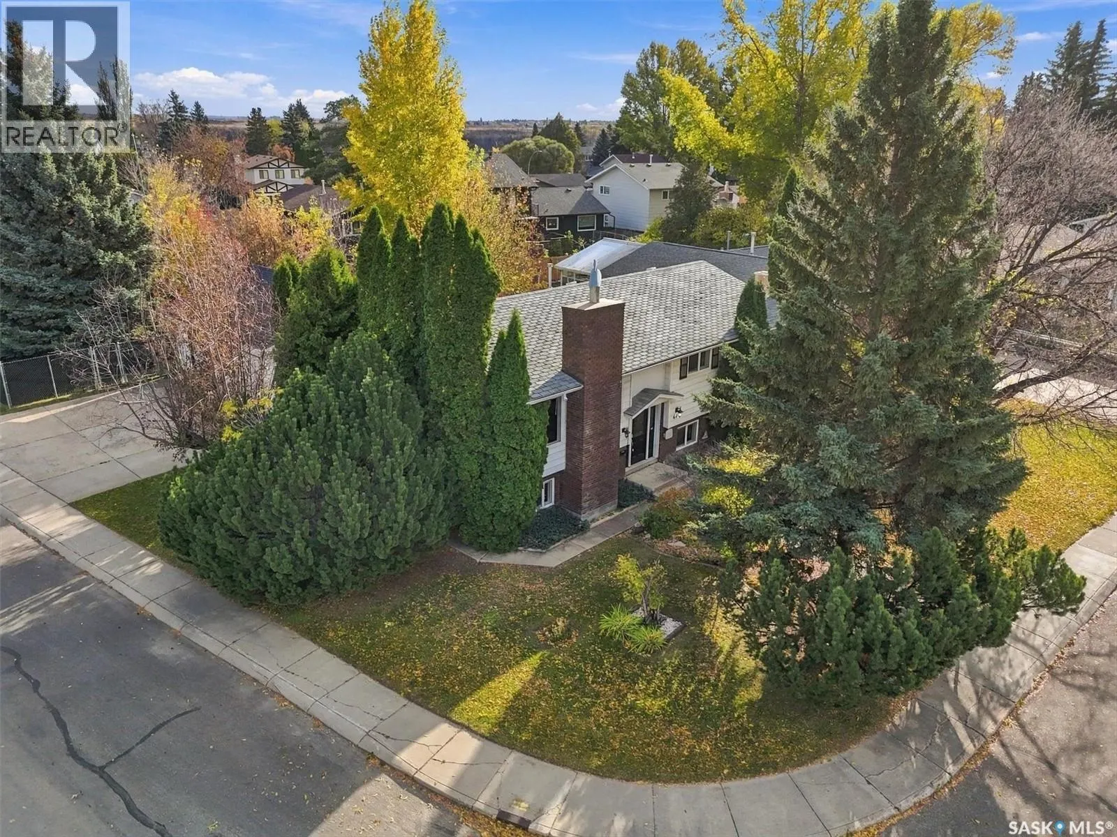 647 Redberry ROAD