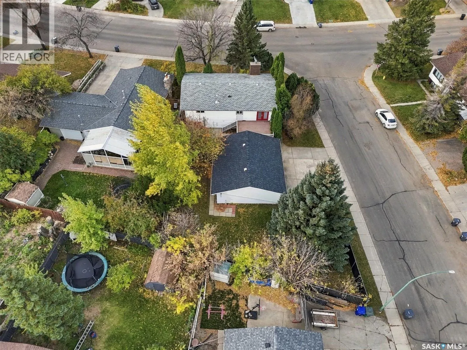 647 Redberry ROAD