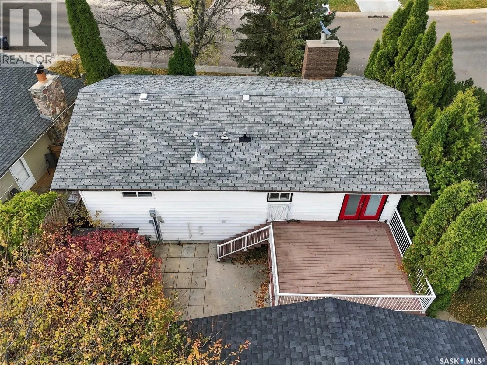 647 Redberry ROAD