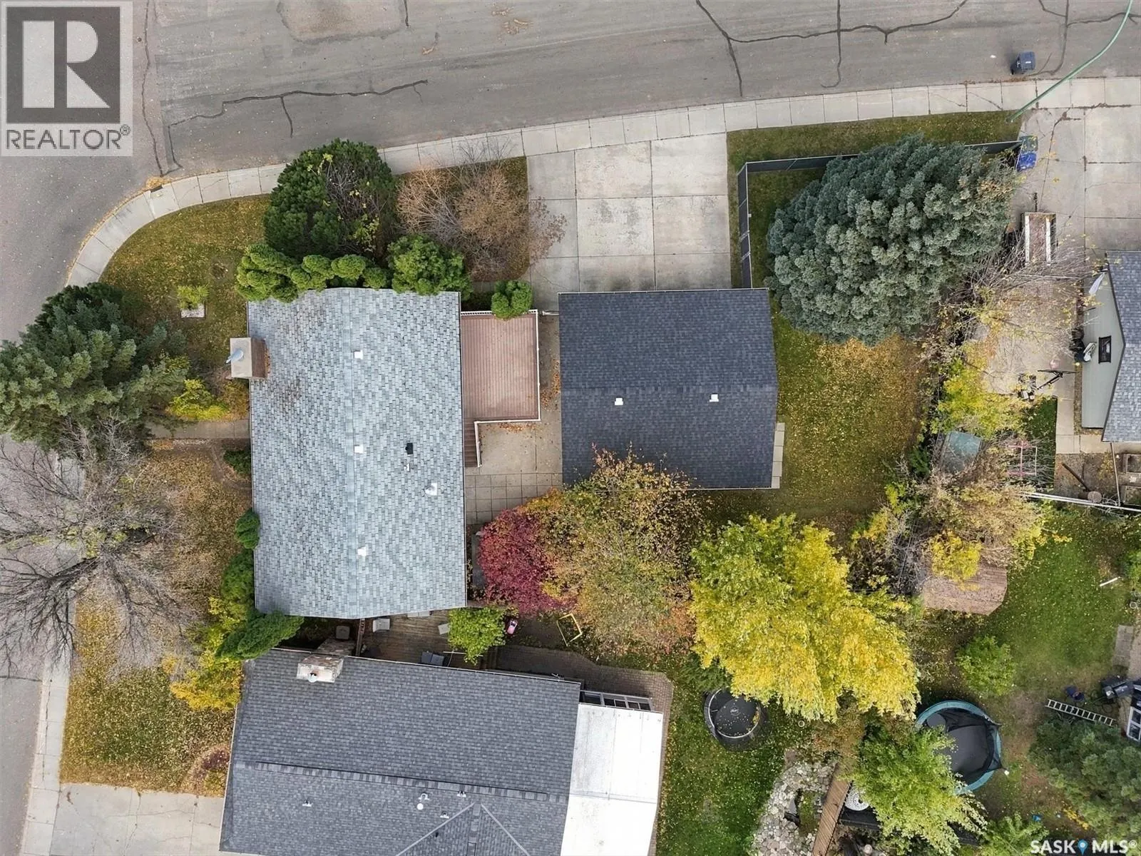 647 Redberry ROAD