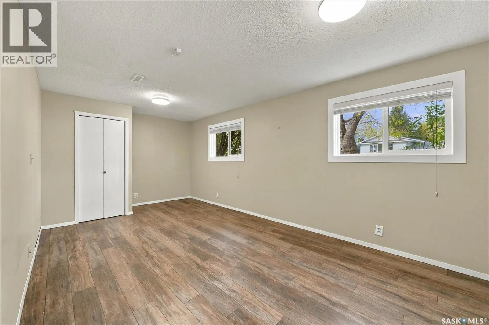 647 Redberry ROAD