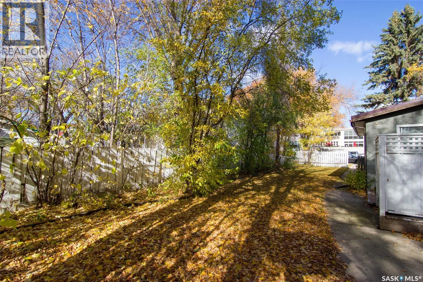 308 Hilliard STREET E