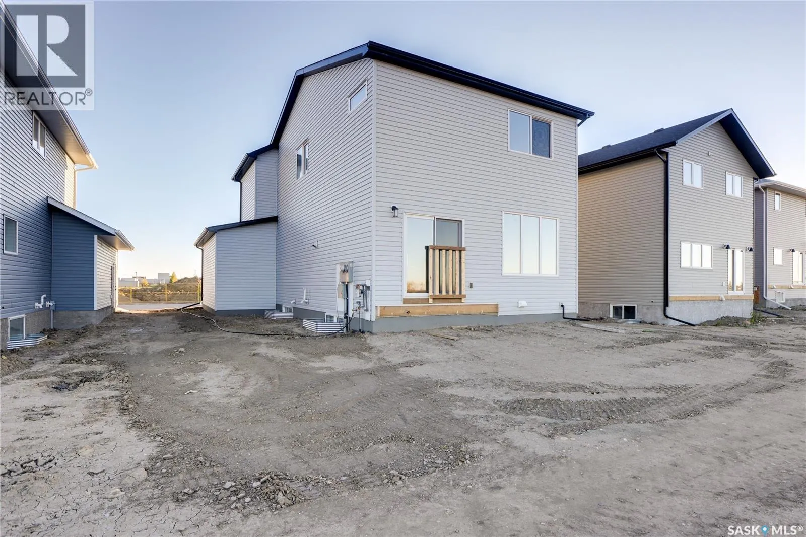 141 Emma CRESCENT