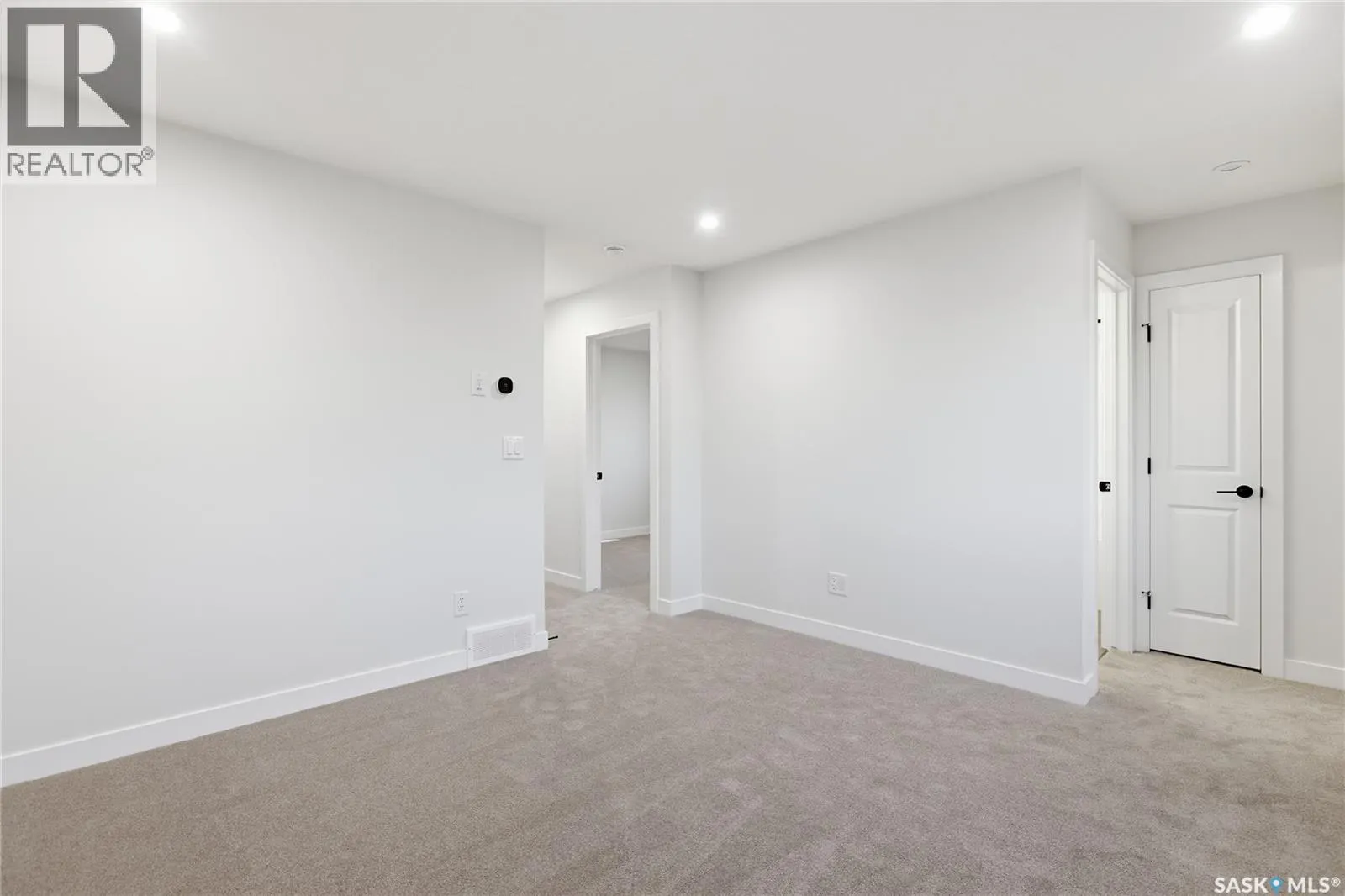 141 Emma CRESCENT