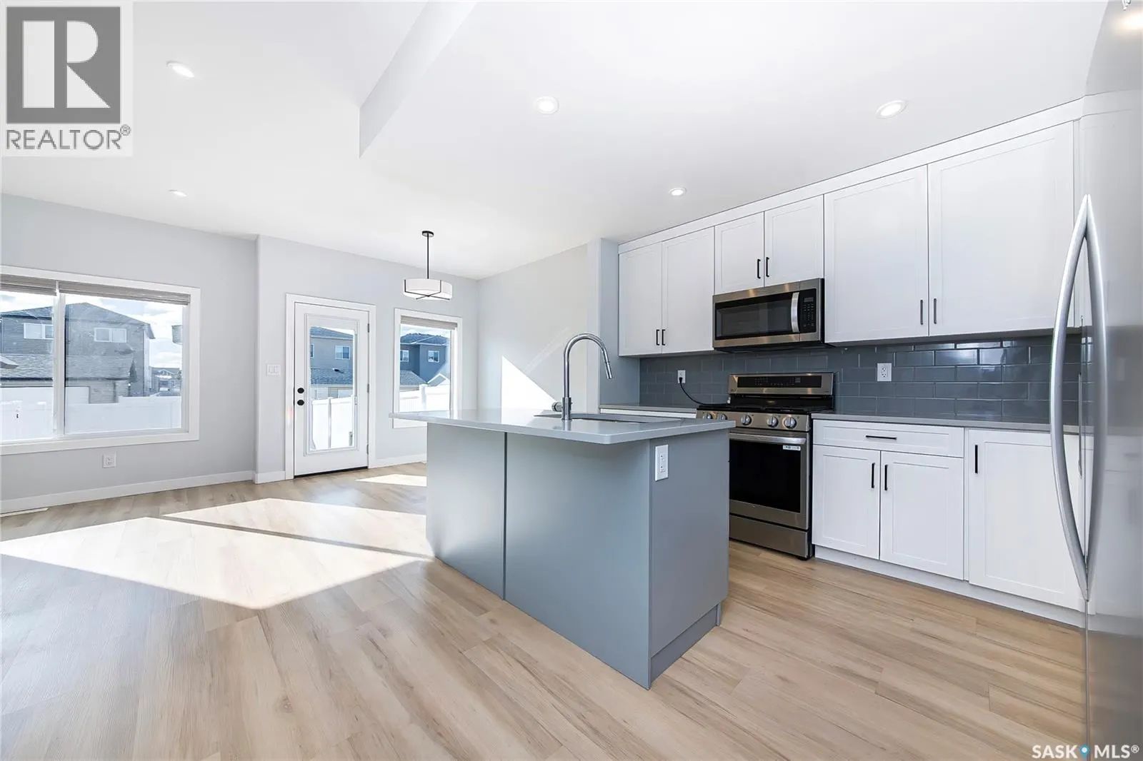 528 Myles Heidt MANOR