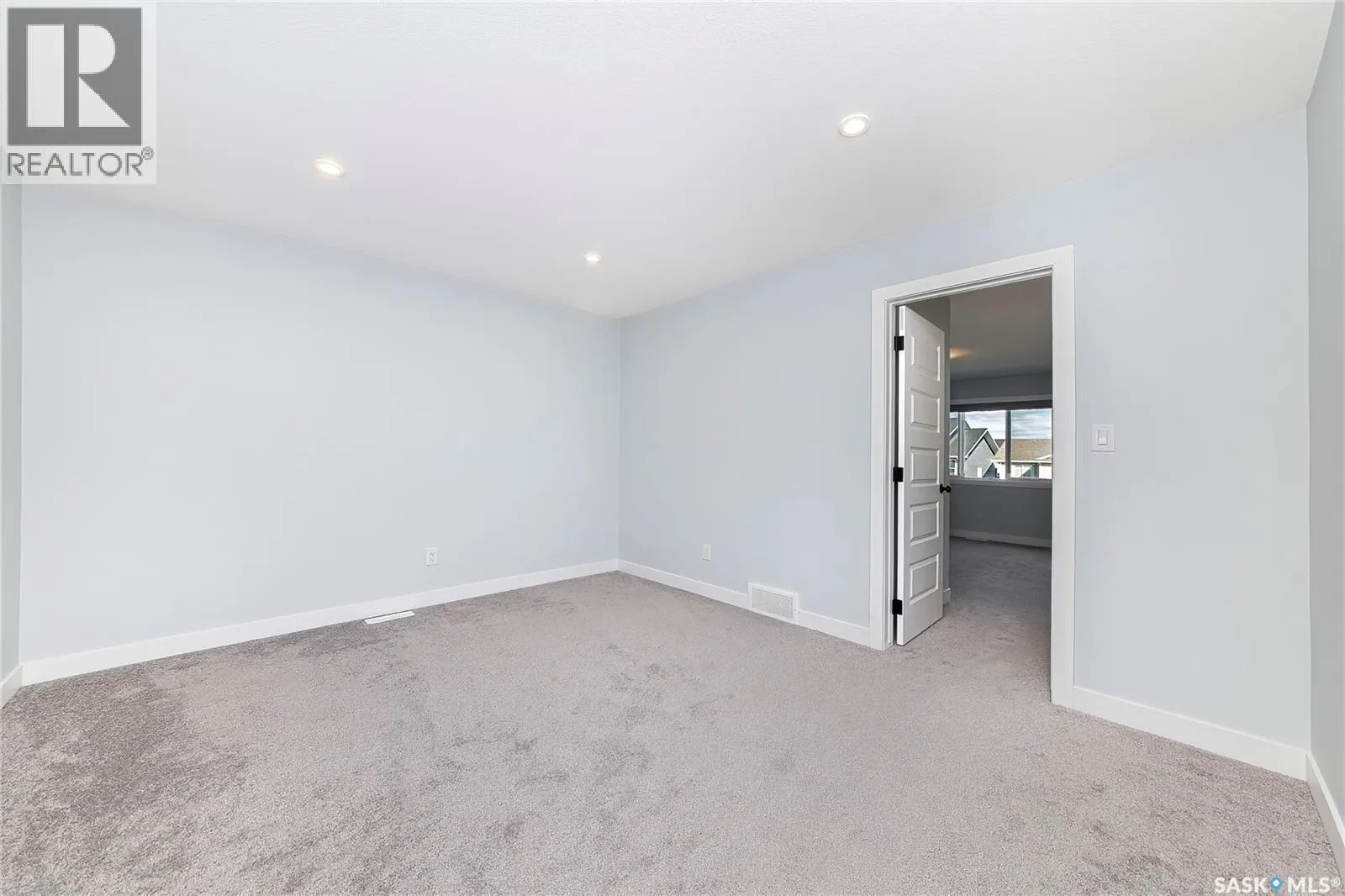 528 Myles Heidt MANOR