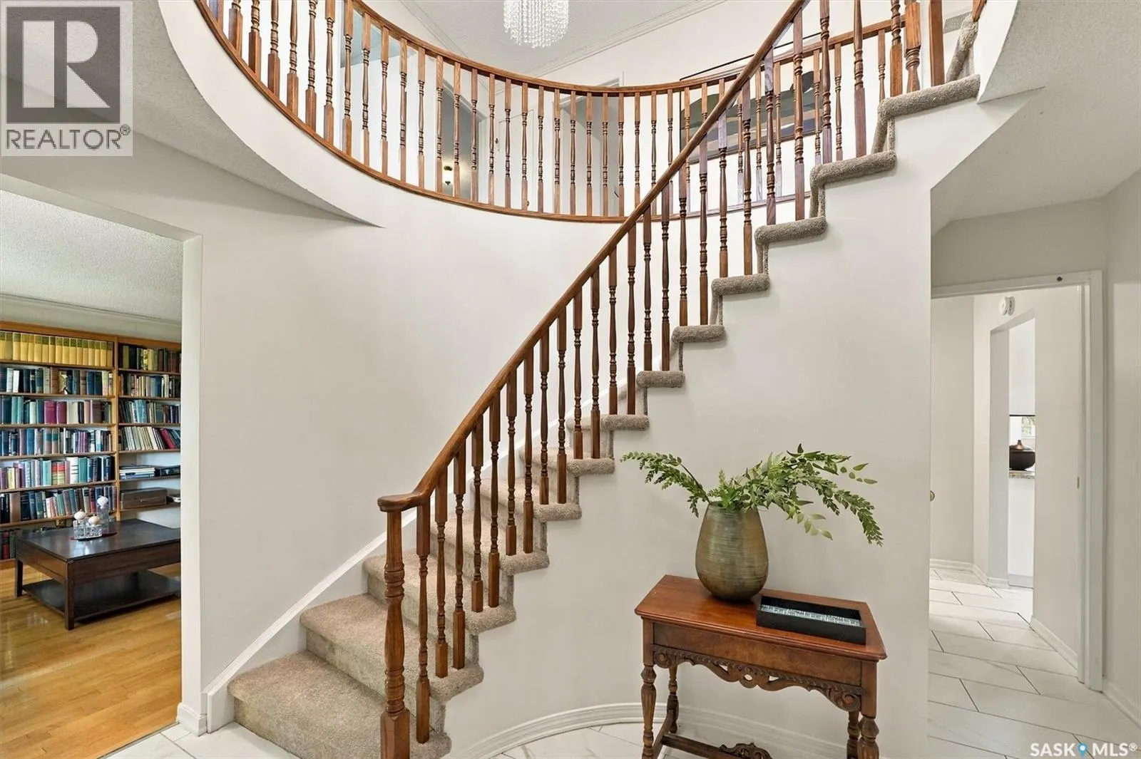 225 Clearwater COURT