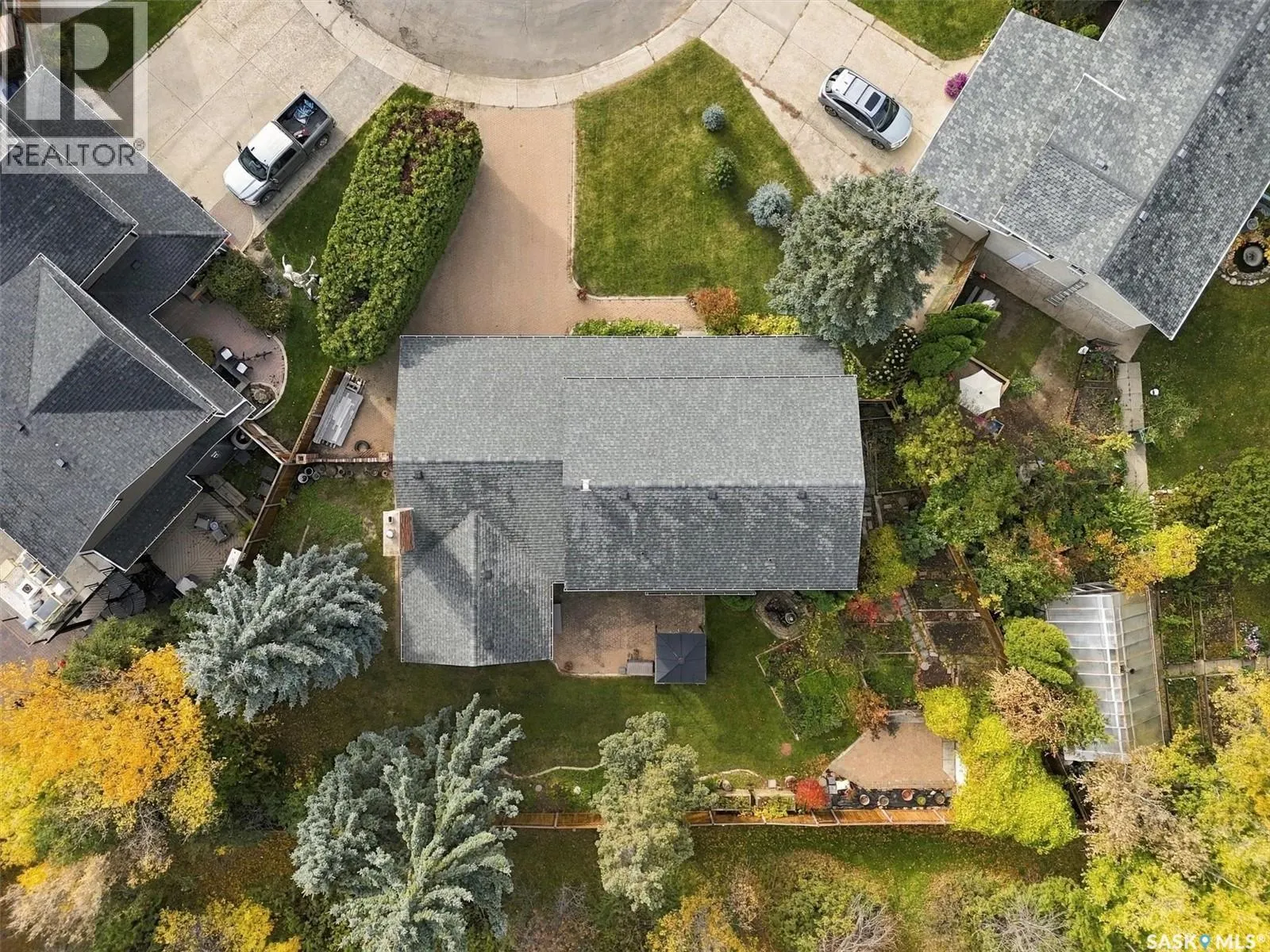 225 Clearwater COURT