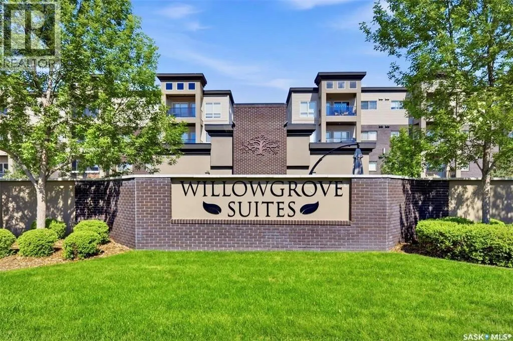 111 115 Willowgrove CRESCENT