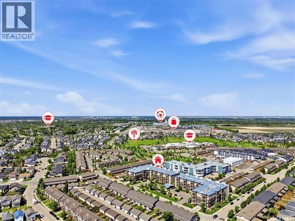 111 115 Willowgrove CRESCENT
