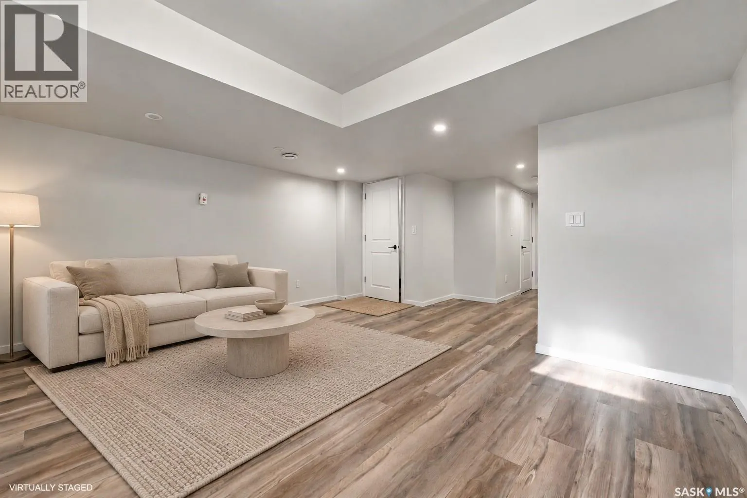 323 1st STREET E