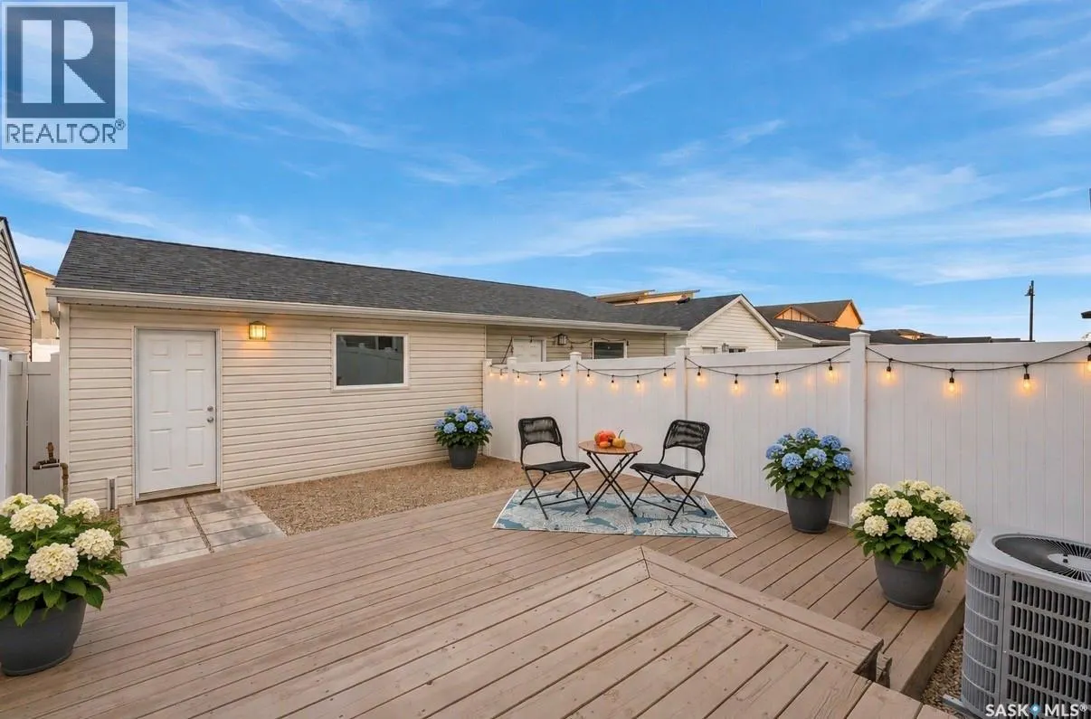 225 Westfield ROAD