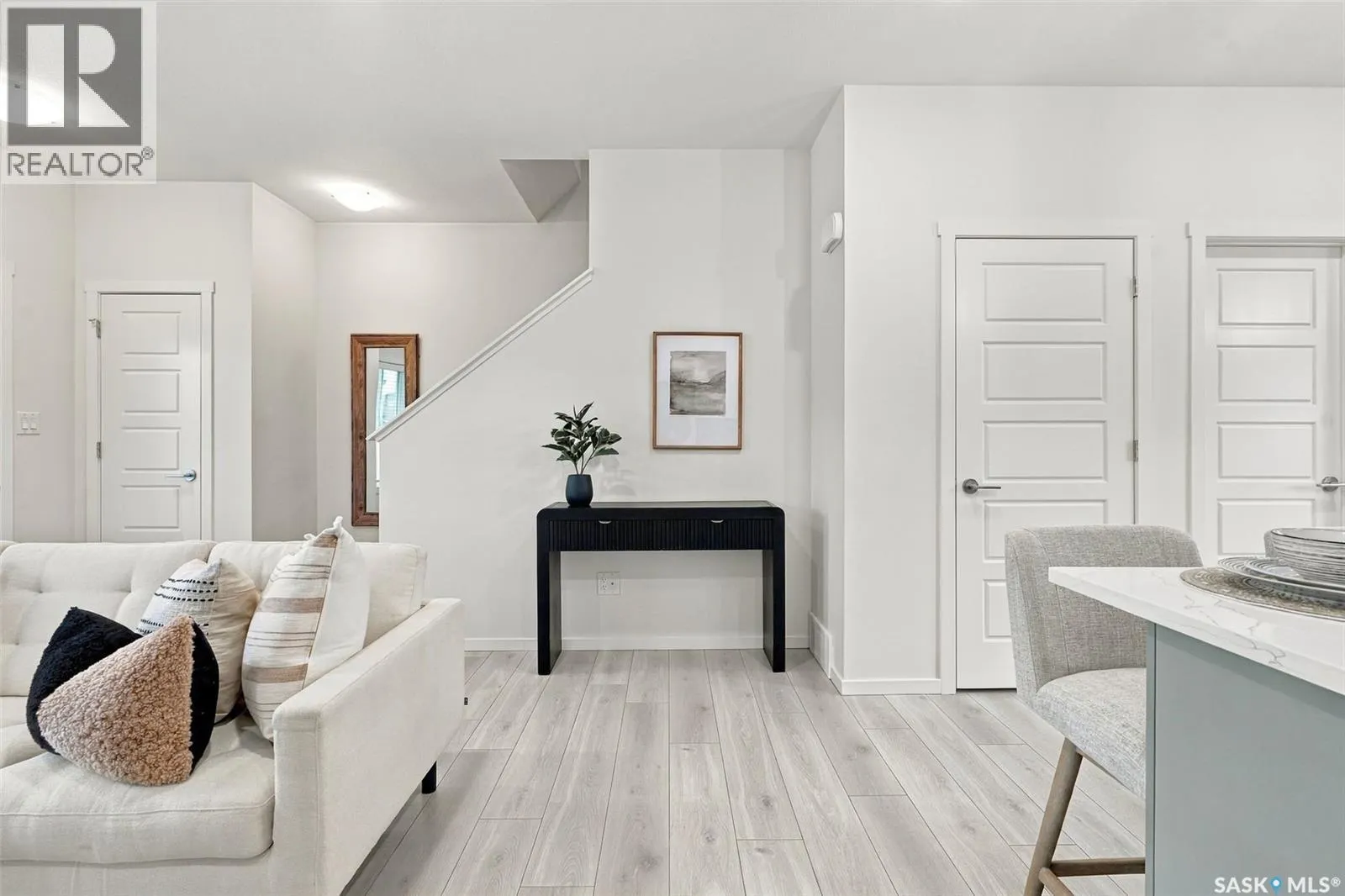 225 Westfield ROAD