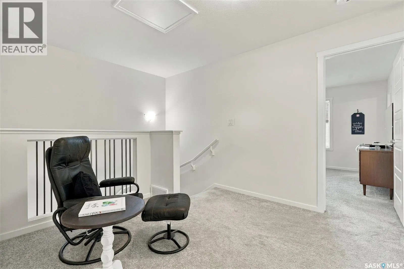 225 Westfield ROAD