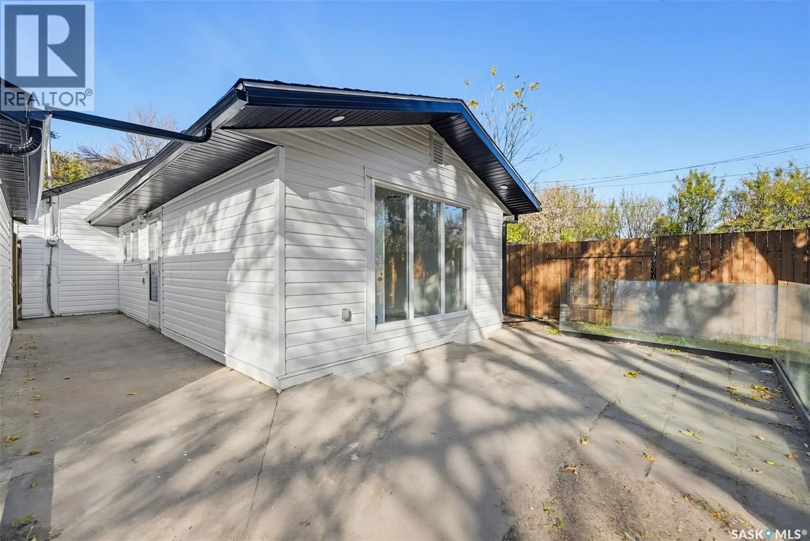 836 K AVENUE N