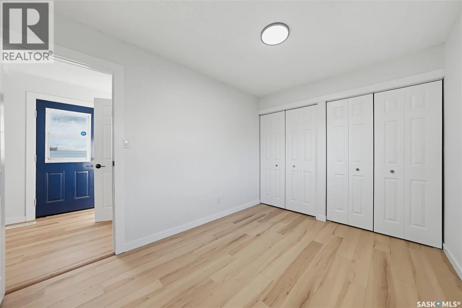 836 K AVENUE N