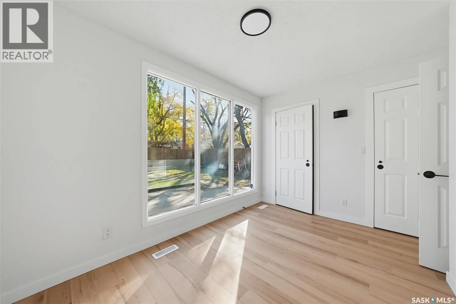 836 K AVENUE N