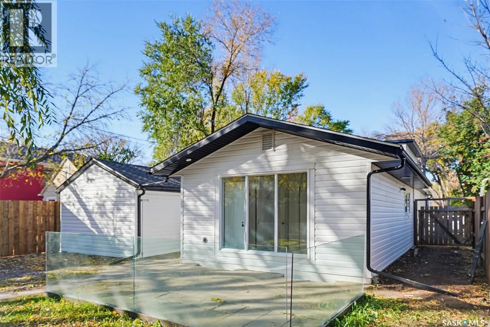 836 K AVENUE N