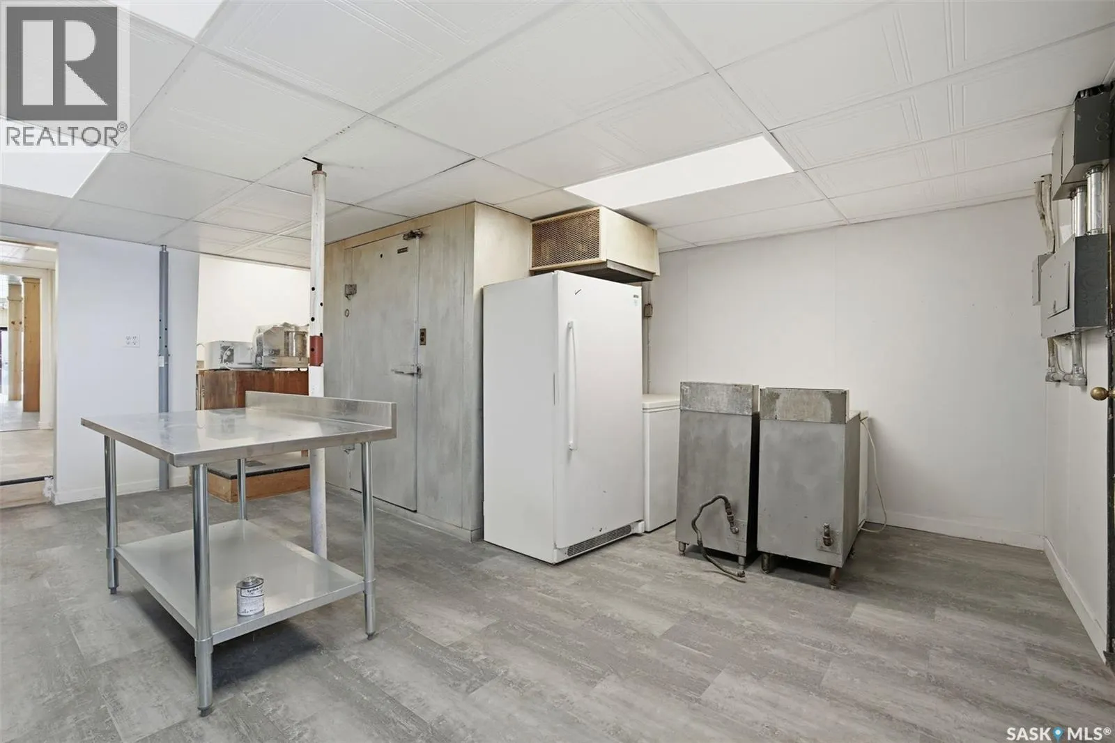 418 20th STREET W