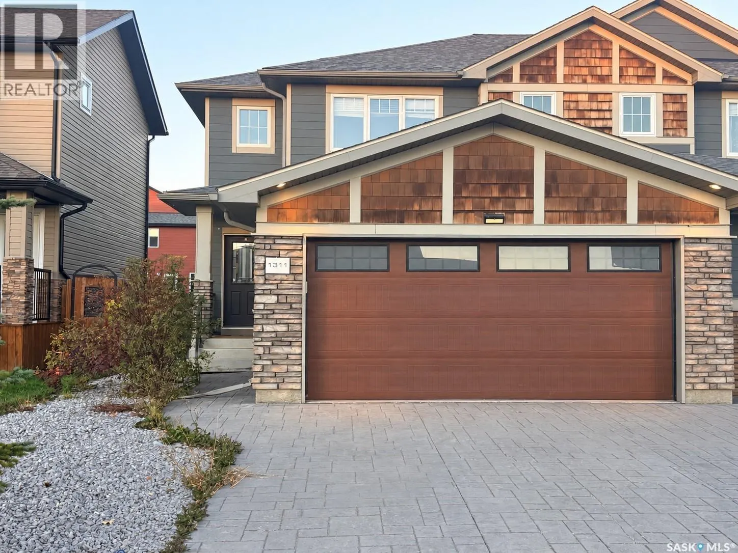 1311 Denham CRESCENT