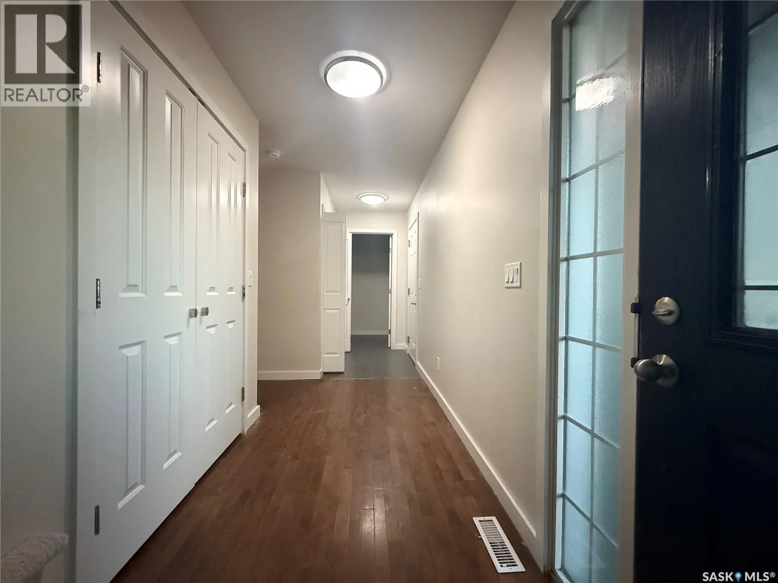 1311 Denham CRESCENT