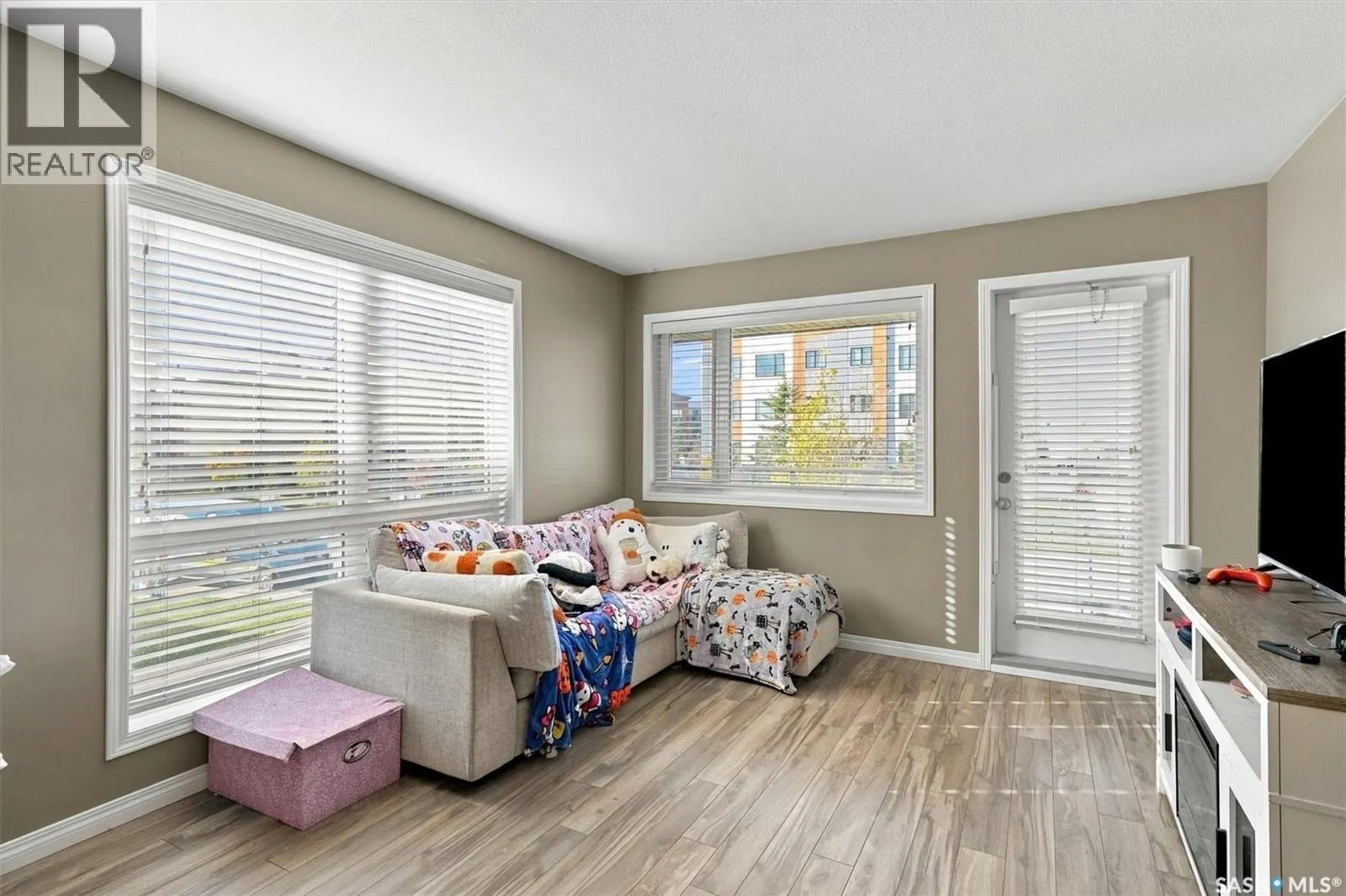 5105 110 Willis CRESCENT