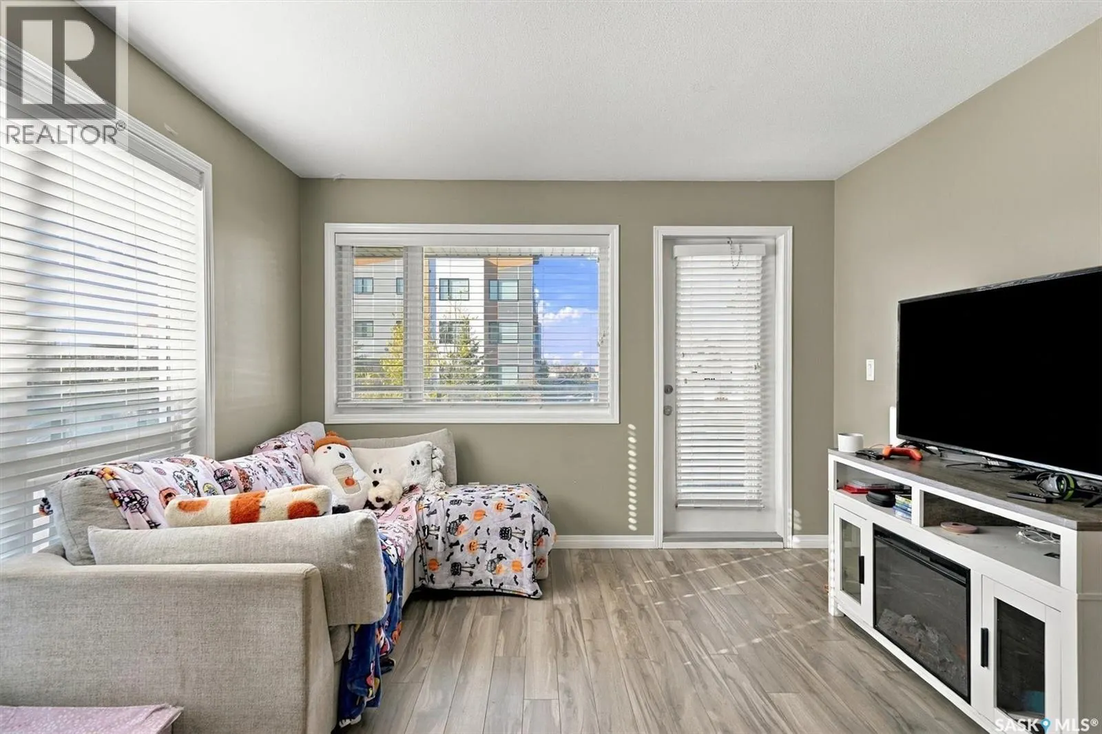5105 110 Willis CRESCENT