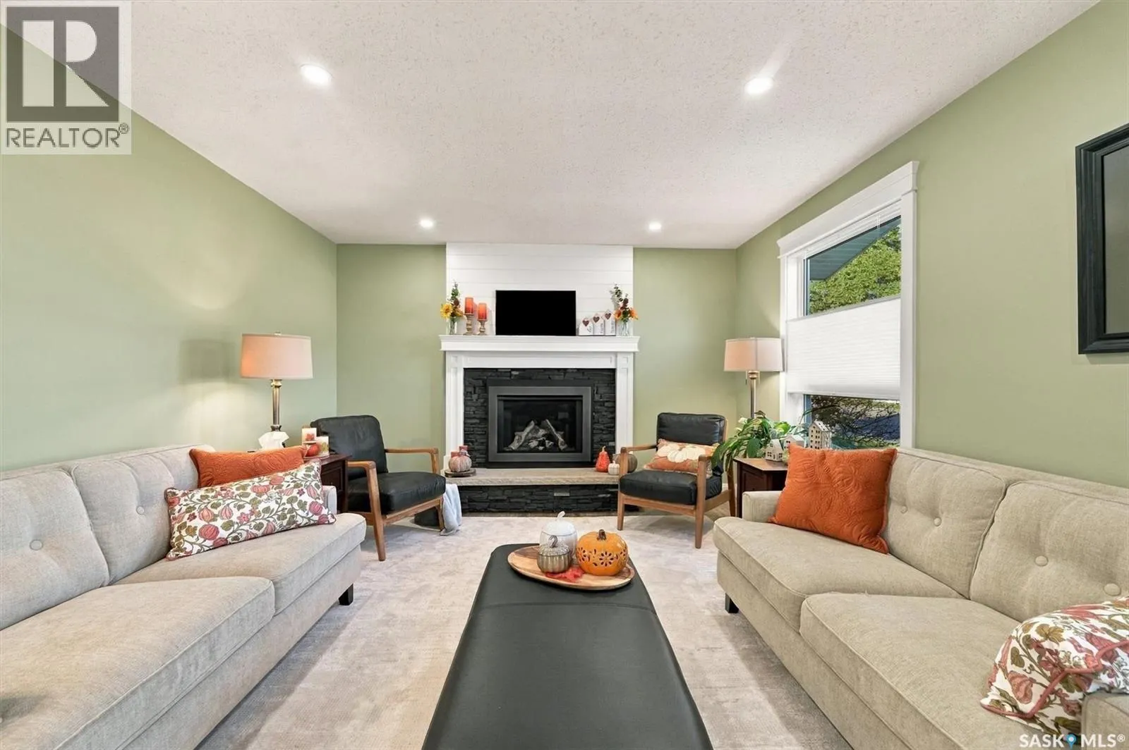 627 Spencer WAY