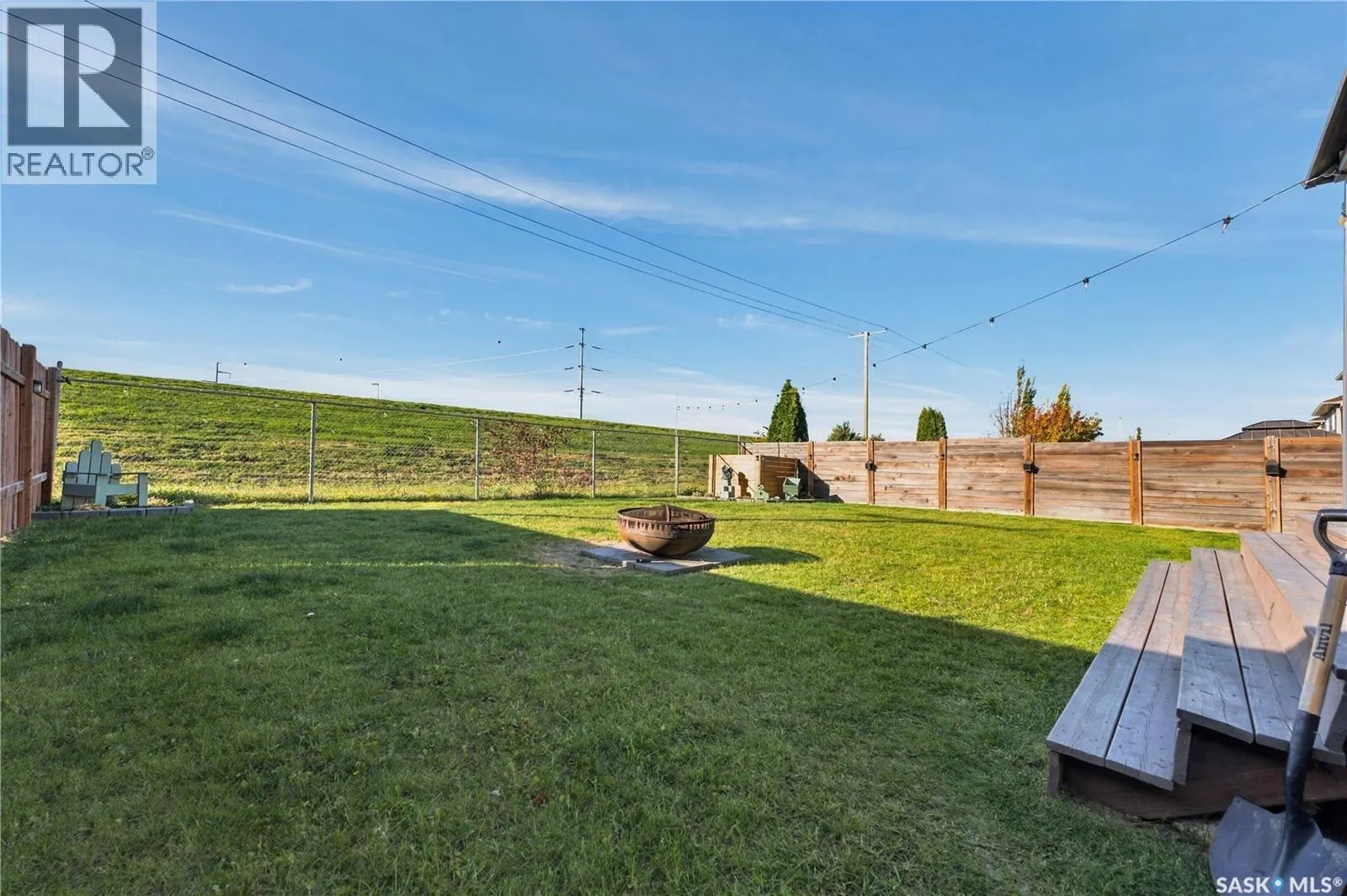430 Pichler CRESCENT