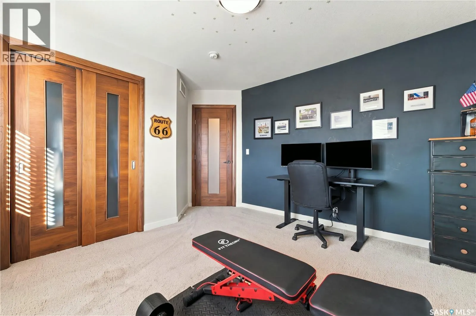 430 Pichler CRESCENT