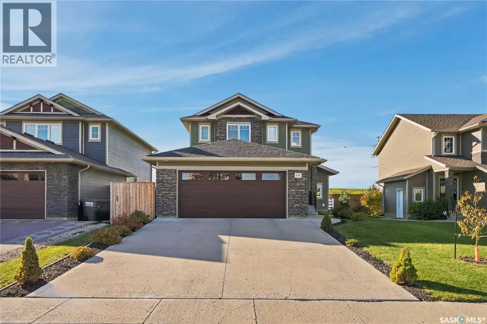 430 Pichler CRESCENT